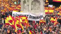 Miles de españoles reclaman un cambio de gobierno