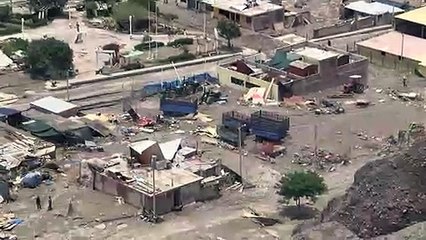 Mortes e destruição no Peru