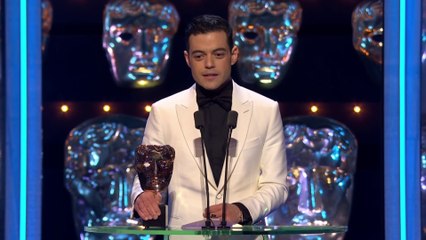 Rami Malek rend hommage à Freddie Mercury en recevant le BAFTA du Meilleur Acteur - BAFTA 2019