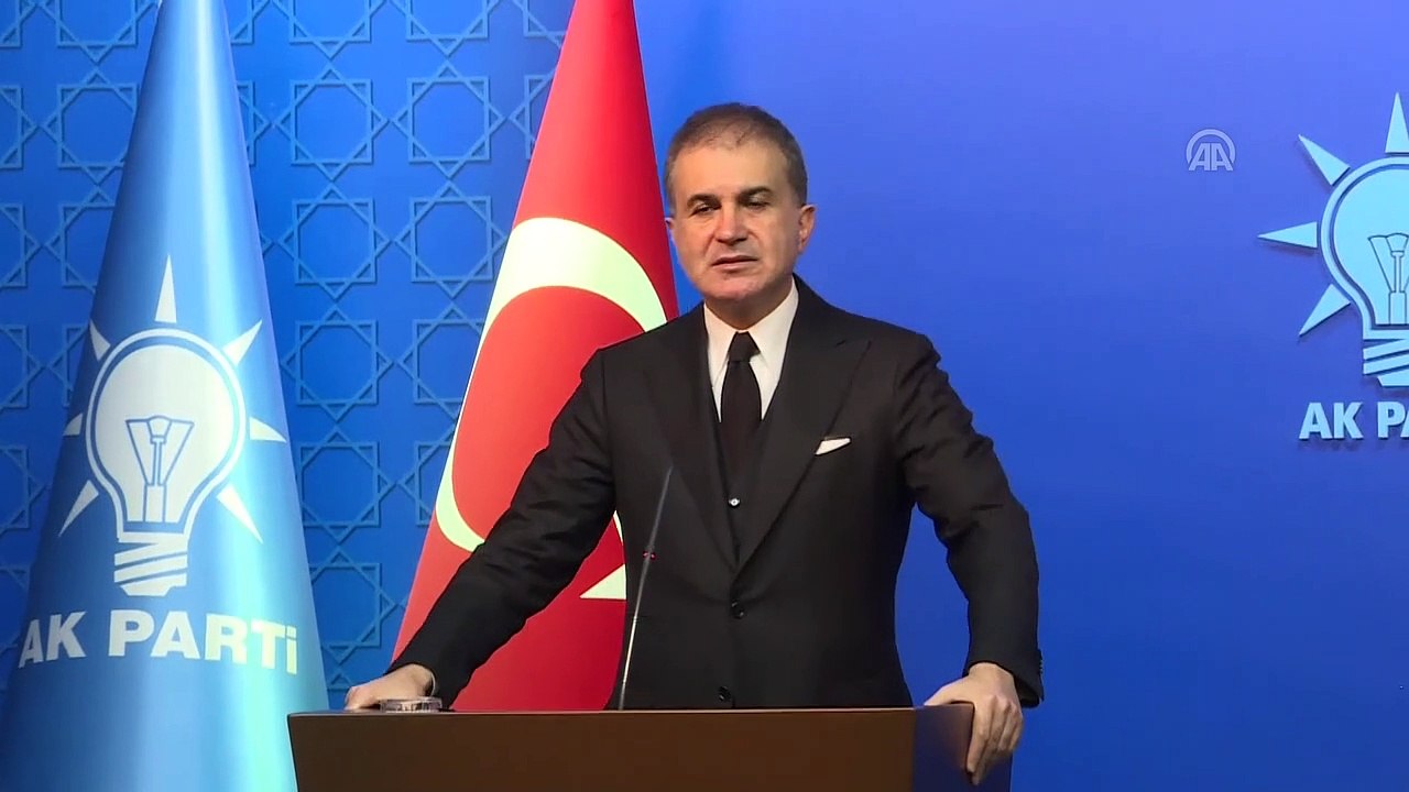 Çelik: '(Askeri helikopterin düşmesi) İlk gelen bilgiler, helikopterin acil iniş yaparken düştüğü şeklinde' - ANKARA