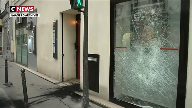 Gilets jaunes : la colère des maires et des commerçants après les dégradations