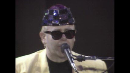 Elton John - Saturday Night's Alright For Fighting