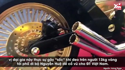 Đại gia "thích đeo vàng" tiếp tục "đại náo" đường phố Sài Gòn một cách ấn tượng