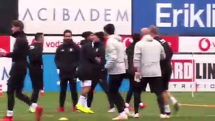 Beşiktaşlı Gökhan Töre: Neden Kadro Dışı Kaldığımı Bilmiyorum