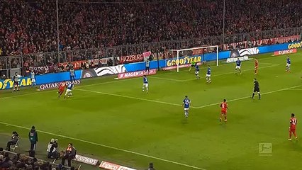 Lewandowski röveşata ile asist yaptı