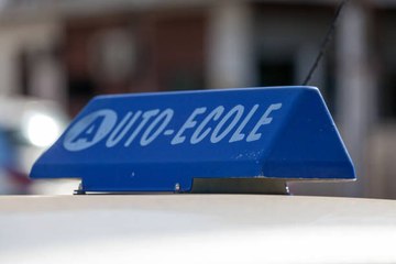 Opération escargot : les auto-écoles sont en colère