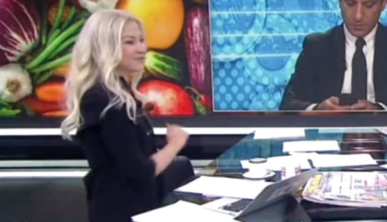 Sebze-Meyve Fiyatı Anlatılırken Yapılan 'Kadın Ticareti' Gafı Şaşkına Çevirdi