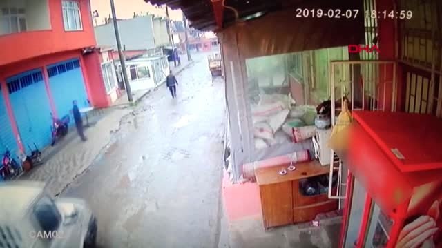 Tekirdağ Arkadaşını Öldüren Zanlı, Elinde Tüfekle Sokaklarda Dolaşmış