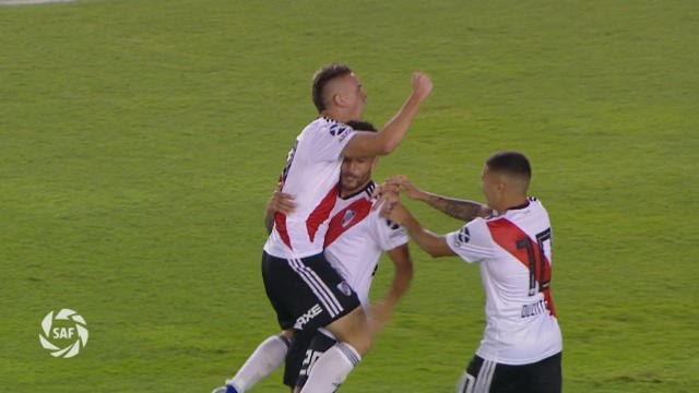 Argentine - River Plate fait tomber le Racing