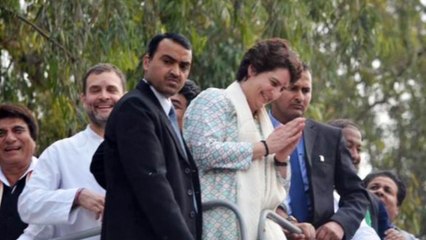 Priyanka Gandhi Vadra के Lucknow Road Show में क्यों Lucky है Bus, WATCH VIDEO | वनइंडिया हिंदी