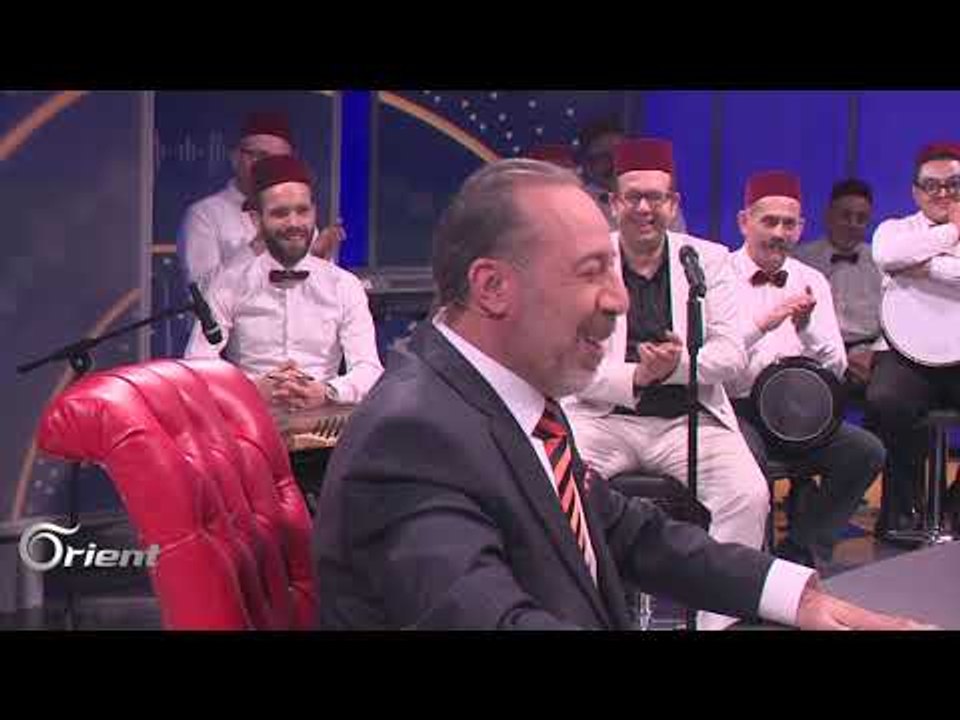ابتسم أنت في جمهورية الأسد – السيناريو