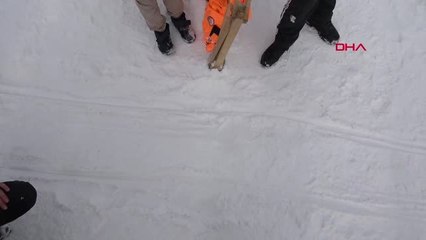 Erzurum İlk Antrenmana Yoğurt Kabından Yaptığı Gözlükle Gitti