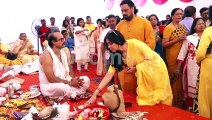 Watch Saraswati Puja Celebration by Anurag Basu with Bollywood Celebs