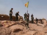 النظام ينسحب من الحسكة لصالح الوحدات الكردية ويضعها في فوهة المدفع أمام تنظيم الدولة -تفاصيل
