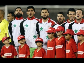 لهذه الأسباب انقسم الشارع السوري في تشجيع المنتخب #هنا_سوريا