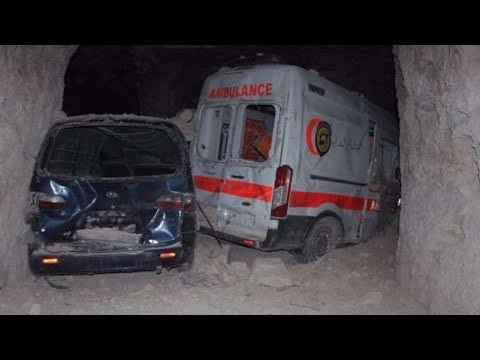 طيران الاحتلال الروسي يخرج مركز الدفاع المدني في خان شيخون عن الخدمة