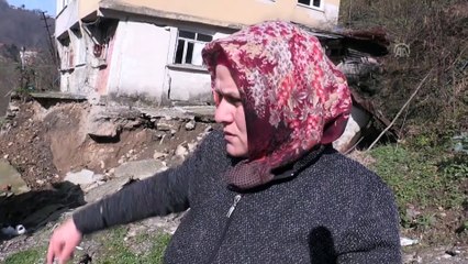 Heyelanda evi zarar gören aile yardım bekliyor - ZONGULDAK