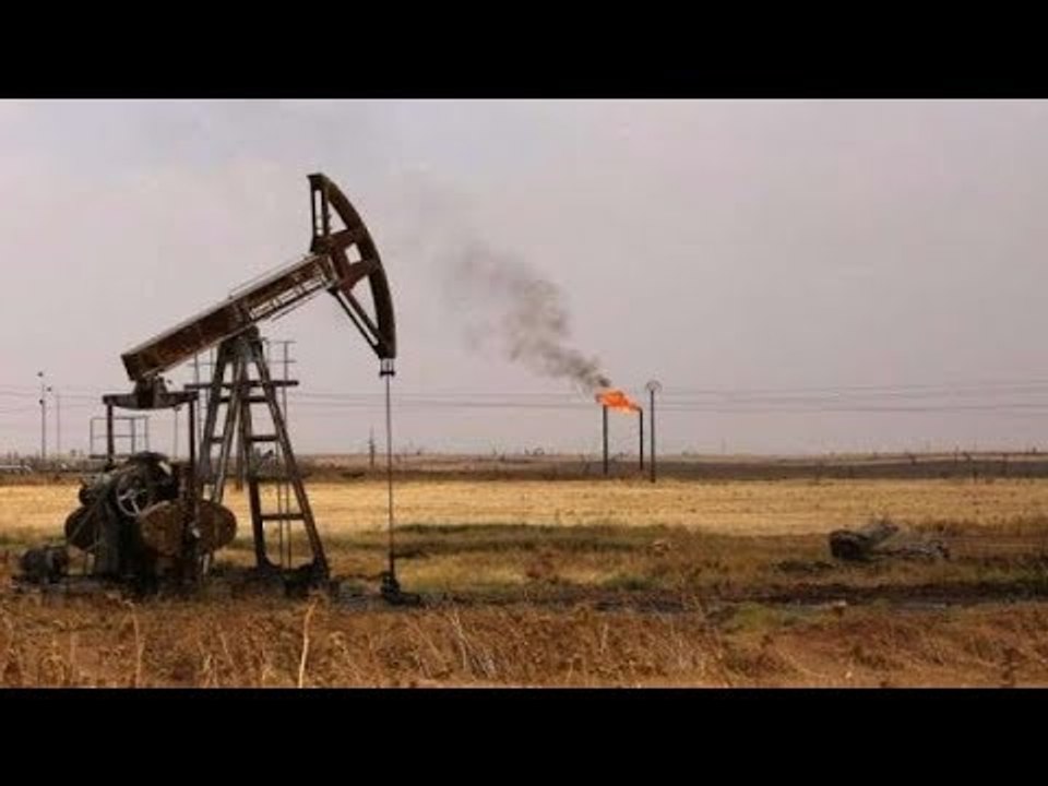 تسابق محموم بين "قسد" والنظام للسيطرة على حقل العمر النفطي في دير الزور