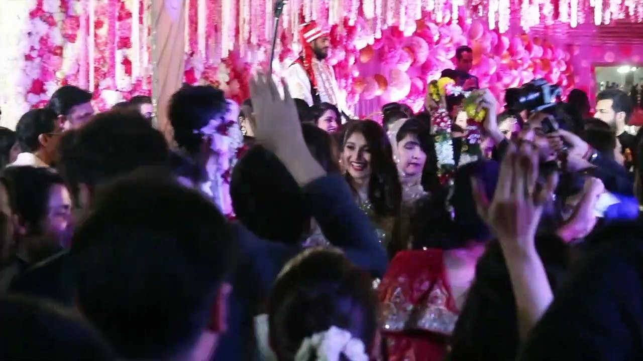 Salman,Iulia, Rekha, Sonakshi at Azhar Morani 's wedding reception