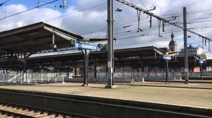 La gare de Schaerbeek hotspot du trespassing pour aller au centre commercial Docks Bruxsel