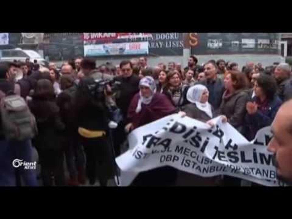 Ji bilî girtina parlemanteran, medyaya Kurdî jî tê qedexekirin