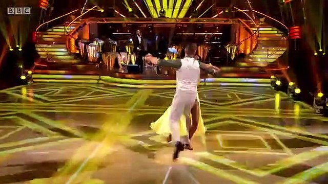 Graeme Swann - Oti Mabuse American Smooth to 'Try A Little Tenderness' - BBC Strictly 2018