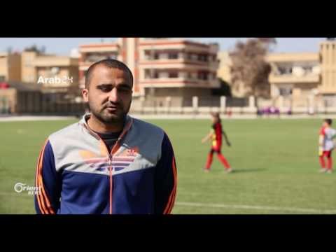 Li Qamişlo yaneya Qamişlo zarokan fêrî fûtbolê dike
