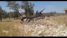 Li gundewarê Hemayê rêjîm bajarê Letamnê bi giranî topbaran dike