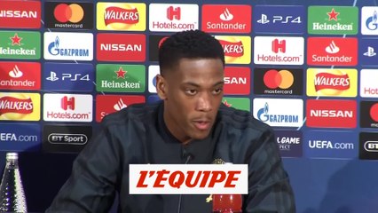 Martial «Favoris ? Non, non» - Foot - C1 - MU