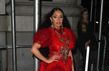 Cardi B rejointe par Offset sur la scène des Grammy