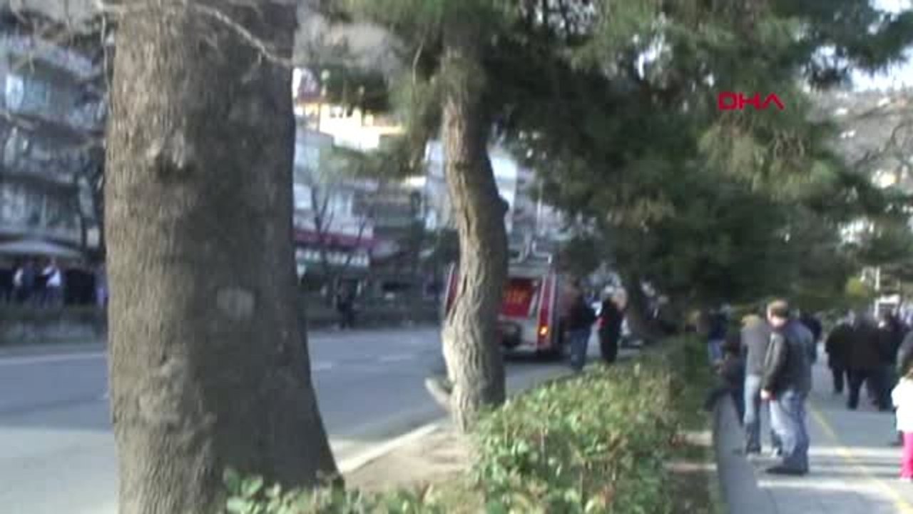 Ordu Yamaç Paraşütü Teleferiğe Takıldı 2 Yaralı