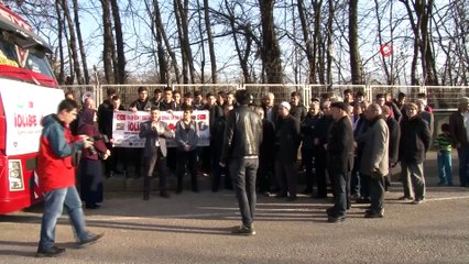 Bursalı öğrencilerden İdlib’e bir tır dolusu yardım