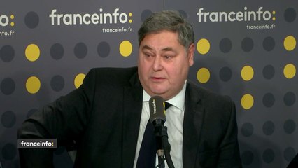 "La France va mal : on attaque les policiers, on attaque les symboles de la République, est-ce qu'il faut s'étonner qu'on s'attaque à des icônes, que sont maman et Ilan Halimi ?" s'interroge Maître Pierre-François Veil