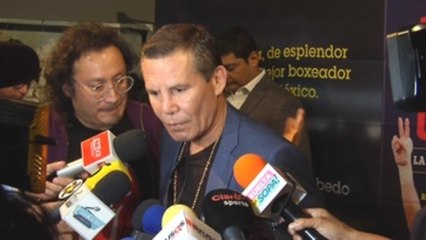 Julio César Chávez dice que en libro sobre su vida "está todo, absolutamente"