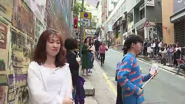 Tourists flock to Hong Kong's Instagram hotspots