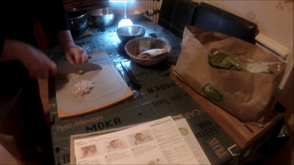 risotto d'orzo aux champignons, fromage aux fines herbes, graines de courge et basilic