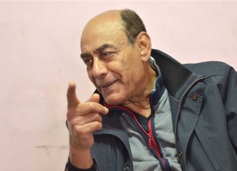 بعد خبر زواجه من أرملة سعيد طرابيك...ظهور نادر لزوجة أحمد بدير