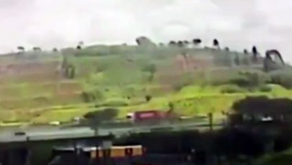 Download Video: Câmera flagra queda de helicóptero em que Ricardo Boechat estava; ele e piloto morreram