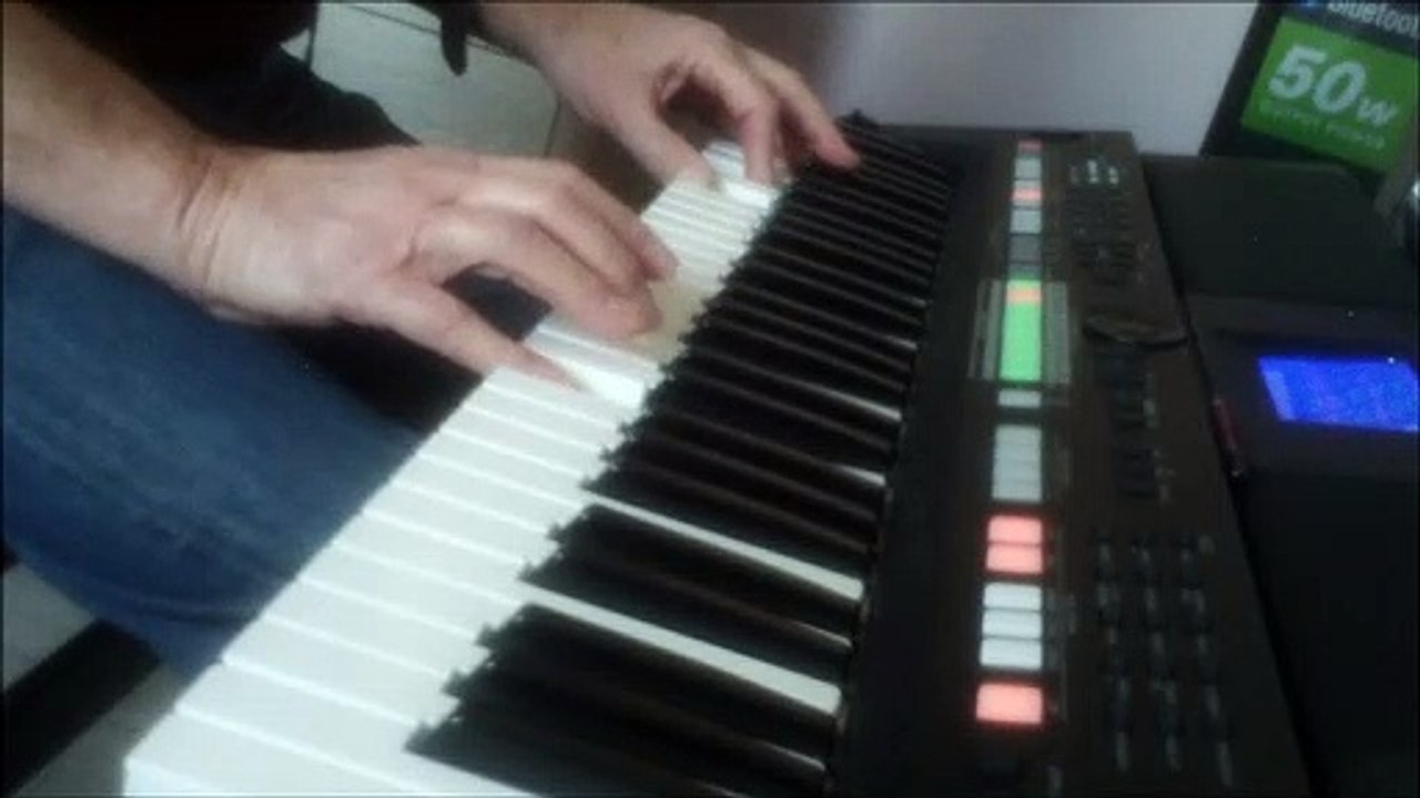 Midnight Blue( Melissa Manchester )  REPRISE instrumentale   Yamaha Psr-s650