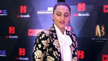 Ayushmann Khurrana, Sunny Leone Stun On The Red Carpet Of Annual Brand Vision Awards