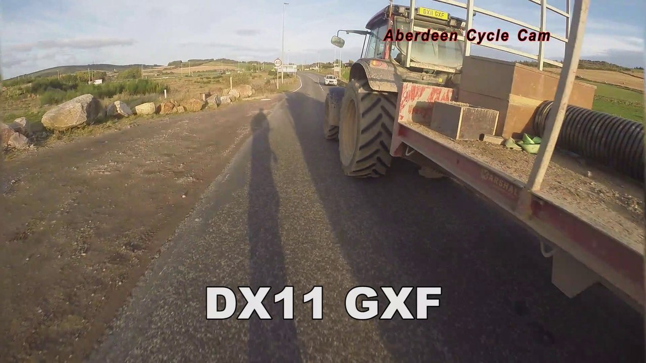 DX11GXF - Dangerous overtake against oncoming traffic - B9119 Westhill, Aberdeen