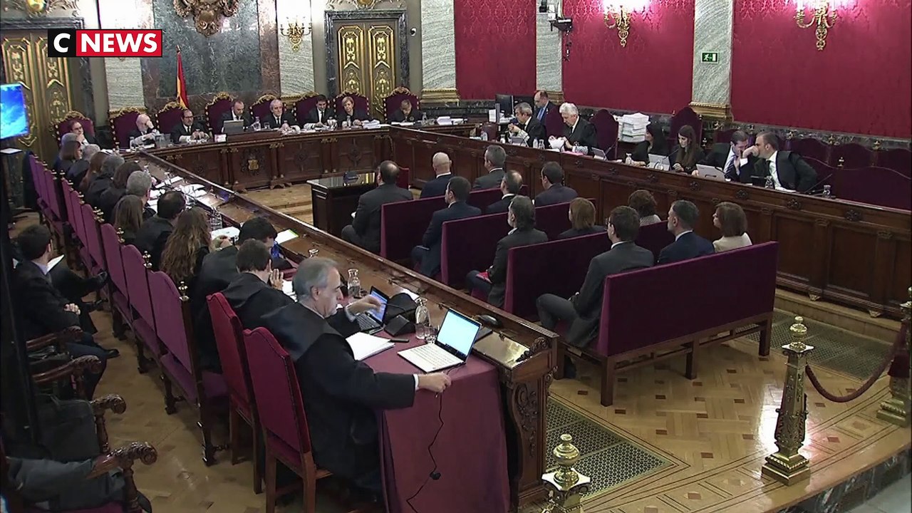 Espagne : premier jour du procès des dirigeants indépendantistes catalans