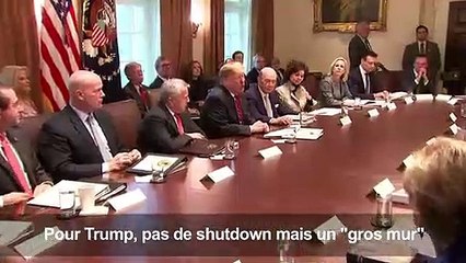 Trump éloigne la menace d'un "shutdown" sans renoncer à son mur