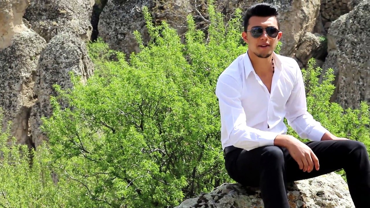 Hasan Kıngır - Uzun İnce Bir Yoldayım ( OFFİCAL VİDEO )