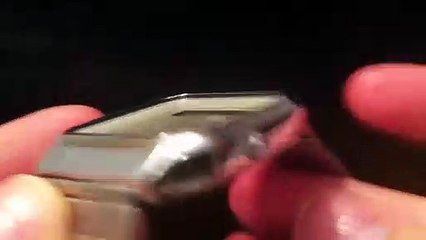 Une montre de 1984 avec un cadran tactile