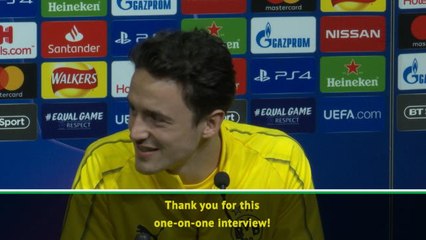 Dortmund press officer shuts down chatterbox journalist