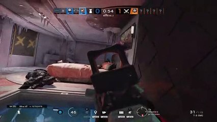 Tom Clancy's Rainbow Six  Siege - Headshot qui ne passe pas