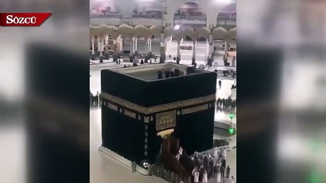 Suudi Arabistan'ın Veliaht Prensi Selman, Kabe'nin çatısına çıktı