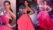 Deepika Padukone looks sizzling in her Pink look at Filmfare Glamour and Style Awards| FilmiBeat
