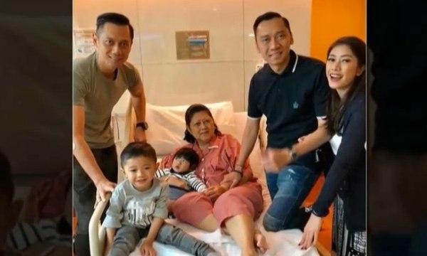 Ani Yudhoyono Mengidap Kanker Darah